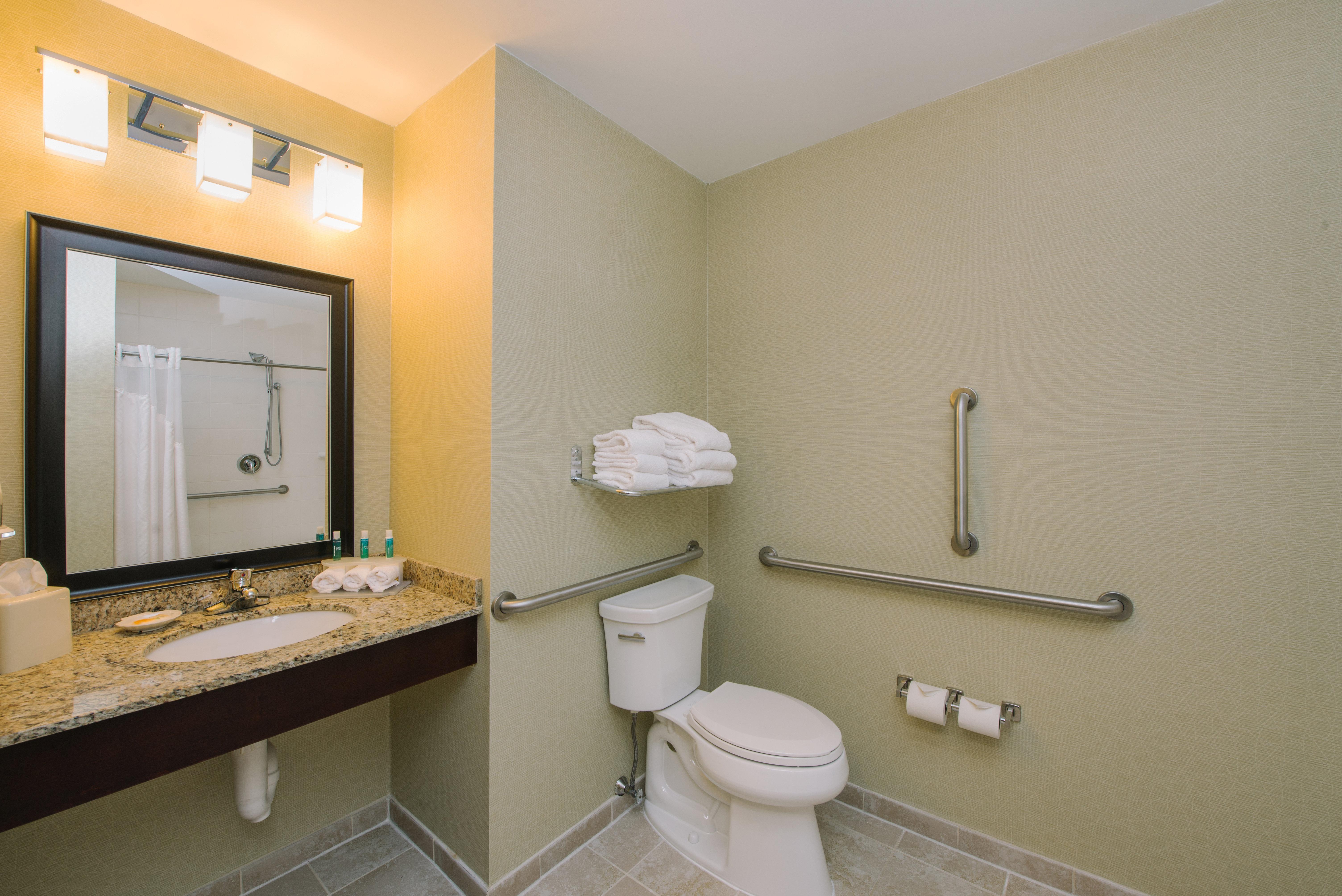 Holiday Inn Express And Suites Merrimack By Ihg Εξωτερικό φωτογραφία